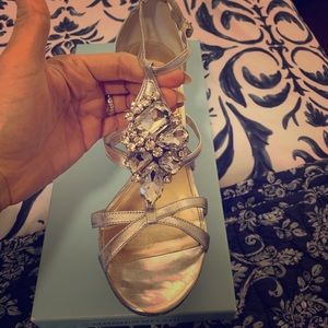 Antonio Milani Silver Heel